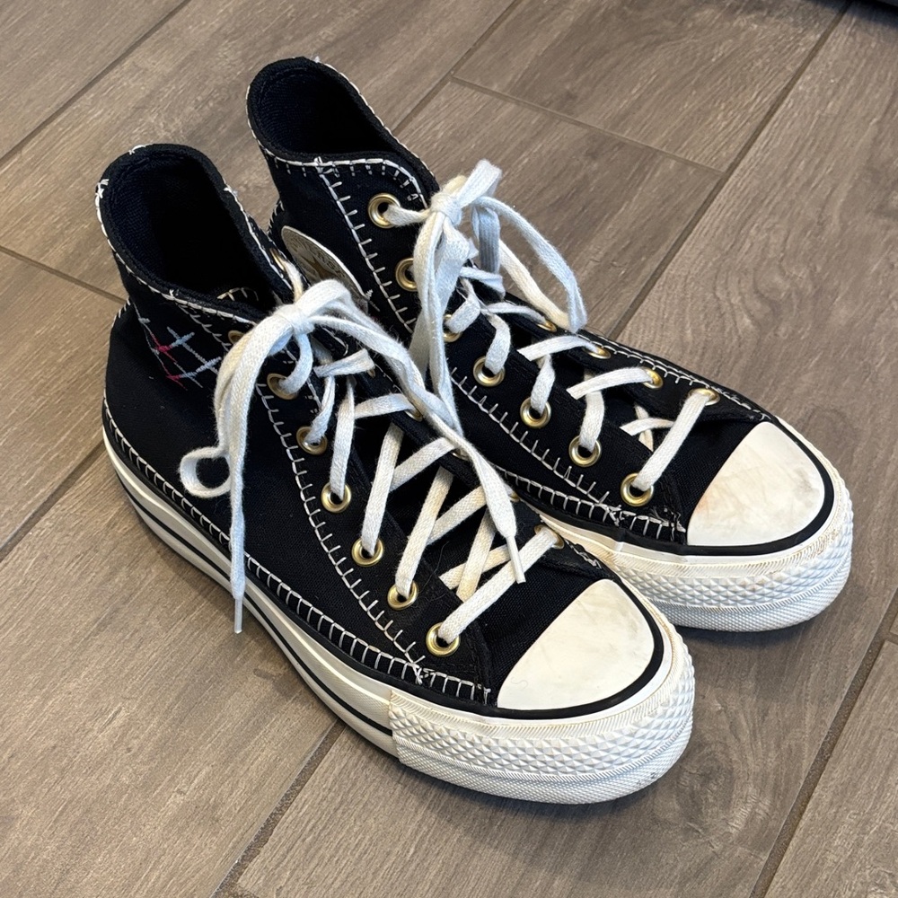 Converse Black Chuck Taylor All Star Sneakers